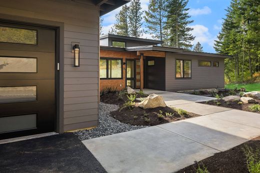 Einfamilienhaus in Cle Elum, Kittitas County