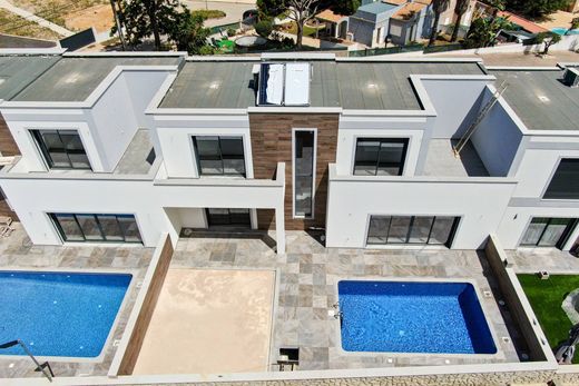 Casa en Albufeira e Olhos de Água, Albufeira