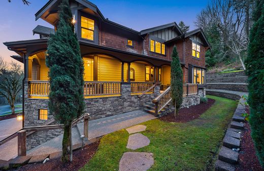 Detached House in Bellevue, King County