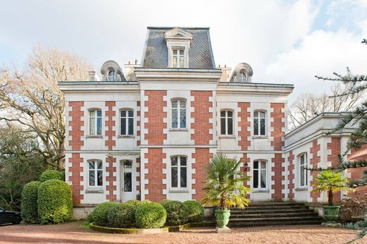 Частный Дом, La Chapelle-sur-Erdre, Loire-Atlantique