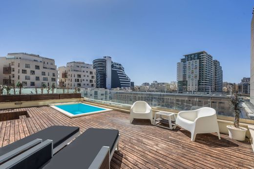 Двухуровневые апартаменты, Слима, Tas-Sliema