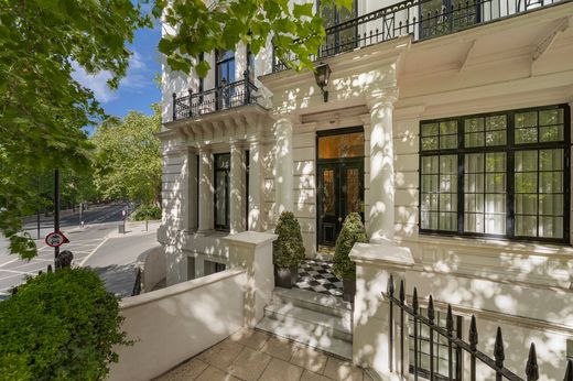 Apartment / Etagenwohnung in London, Greater London