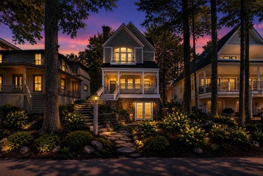 Luxury home in Newbury, Merrimack County