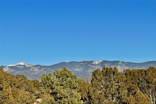 Land in Santa Fe, Santa Fe County