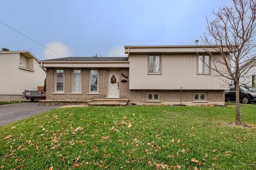 Casa en Varennes, Montérégie