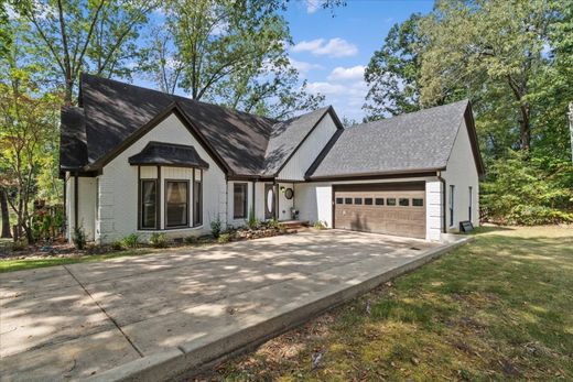 Detached House in Collierville, Shelby County
