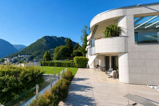 Duplex in Lugano, Canton Ticino