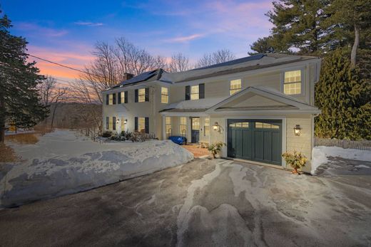 Detached House in Westwood, Norfolk County