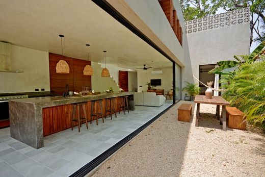 Detached House in Tulum, Quintana Roo