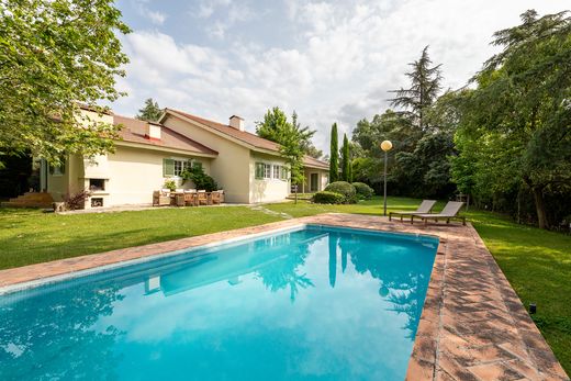 Vrijstaand huis in Boadilla del Monte, Provincia de Madrid