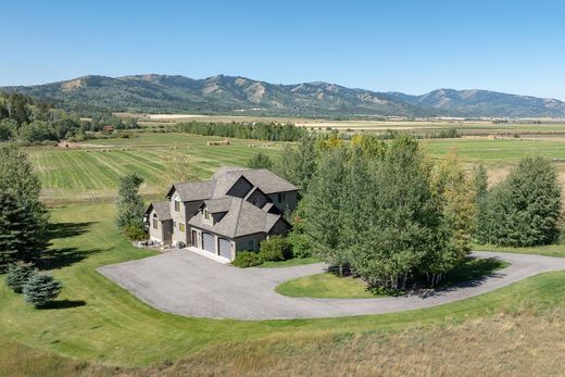 Luxury home in Victor, Teton County