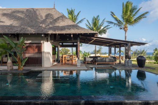 Willa w Bel Ombre, Savanne District