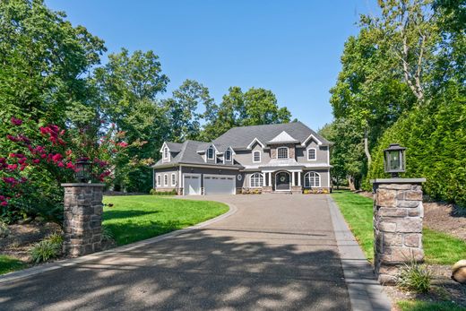 Einfamilienhaus in Dix Hills, Suffolk County