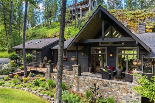 Detached House in Bigfork, Flathead County