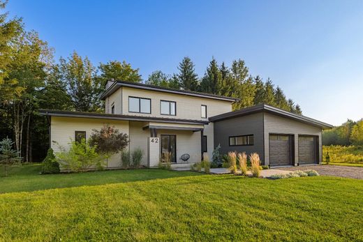 Detached House in Lac Brome, Montérégie