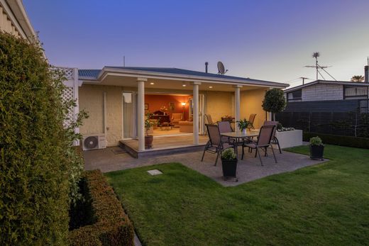 Duplex in Blenheim, Marlborough District