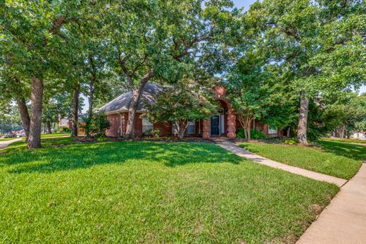 Vrijstaand huis in North Richland Hills, Tarrant County