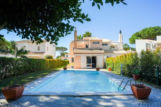 Chalet Pareado en Loulé, Faro