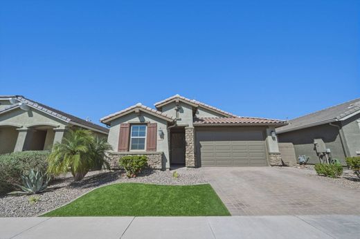 Luxury home in Maricopa, Pinal County