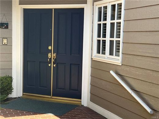 Townhouse in Manhattan Beach, Los Angeles County