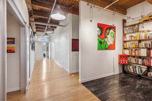 Apartment in Chicago, Cook County