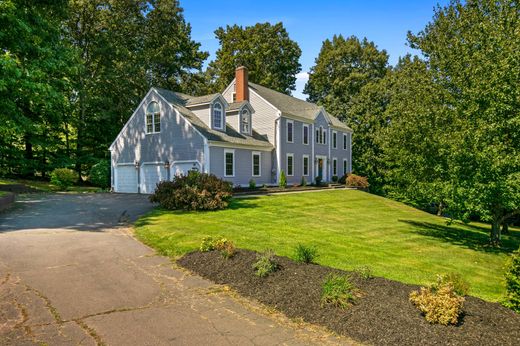 Vrijstaand huis in Hamden, New Haven County