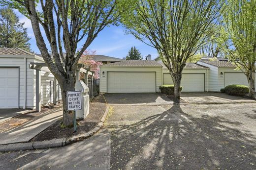 Apartment in Wilsonville, Clackamas County