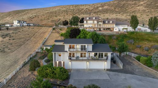 Detached House in Kennewick, Benton County