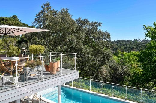Detached House in La Teste-de-Buch, Gironde