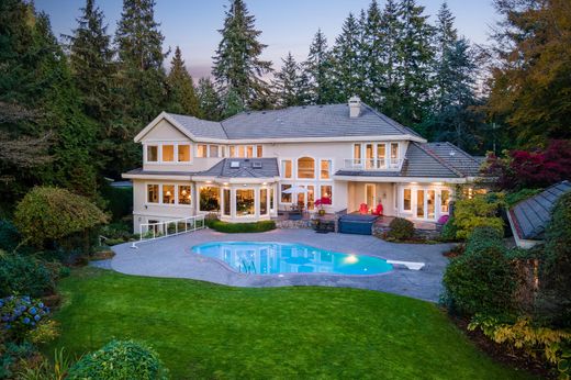 Detached House in South Surrey, Metro Vancouver Regional District
