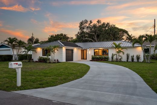 Luxury home in Jupiter, Palm Beach