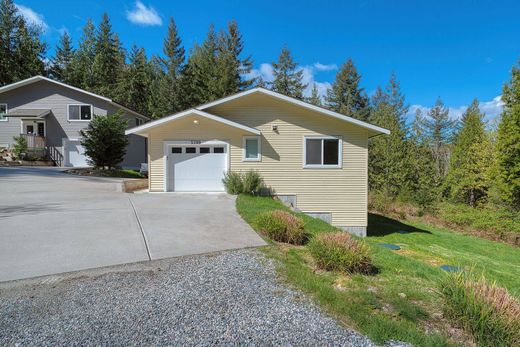 Detached House in Sechelt, Sunshine Coast Regional District