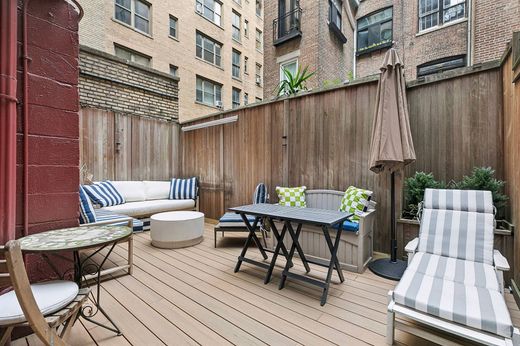 ニューヨーク, ニューヨーク州のアパートメント