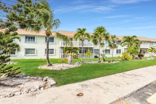 Apartment in Marathon, Monroe County