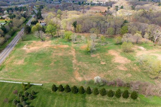 Land in Colts Neck, Monmouth County