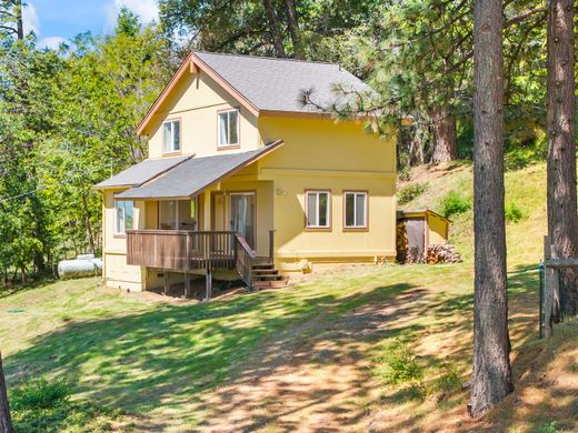 Luxury home in Foresthill, Placer County