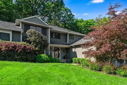 Townhouse in Tewksbury, New Jersey