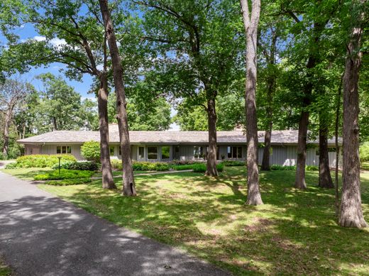 Detached House in North Oaks, Ramsey County