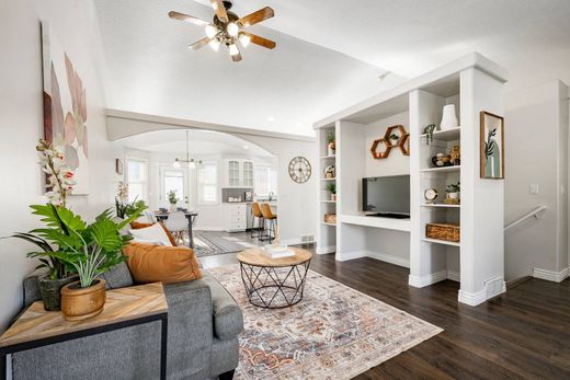 Casa Unifamiliare a South Weber, Davis County