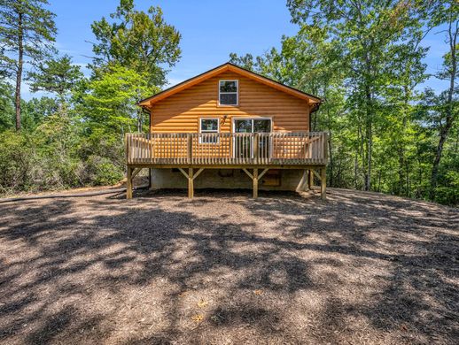 Einfamilienhaus in Lake Lure, Rutherford County