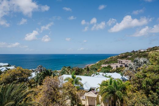 Villa in Frigate Bay