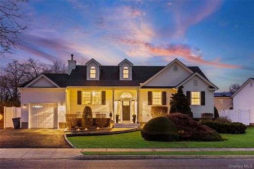 단독 저택 / East Islip, Suffolk County