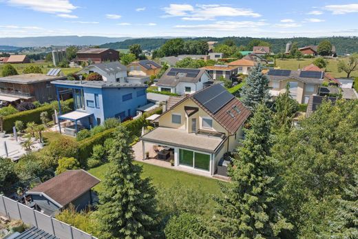 Detached House in Avry-sur-Matran, Sarine District