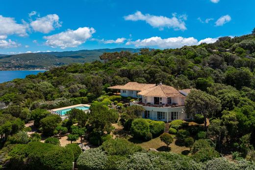 Villa Coti-Chiavari, South Corsica