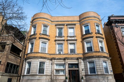 Apartment in Chicago, Cook County