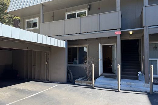 Apartment in South Lake Tahoe, El Dorado County