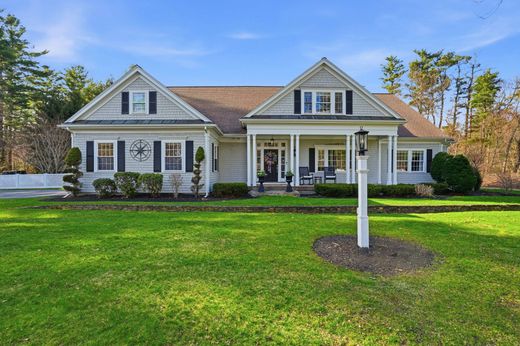 Detached House in Duxbury, Plymouth County