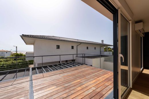 Detached House in Vaux-sur-Mer, Charente-Maritime