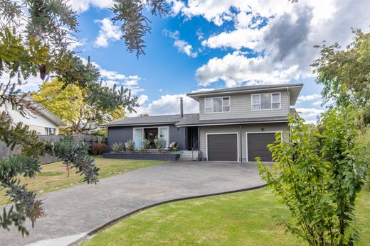 Detached House in Waipukurau, Central Hawke's Bay District