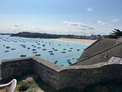 ‏בית חד-משפחתי ב  Saint-Briac-sur-Mer, Ille-et-Vilaine